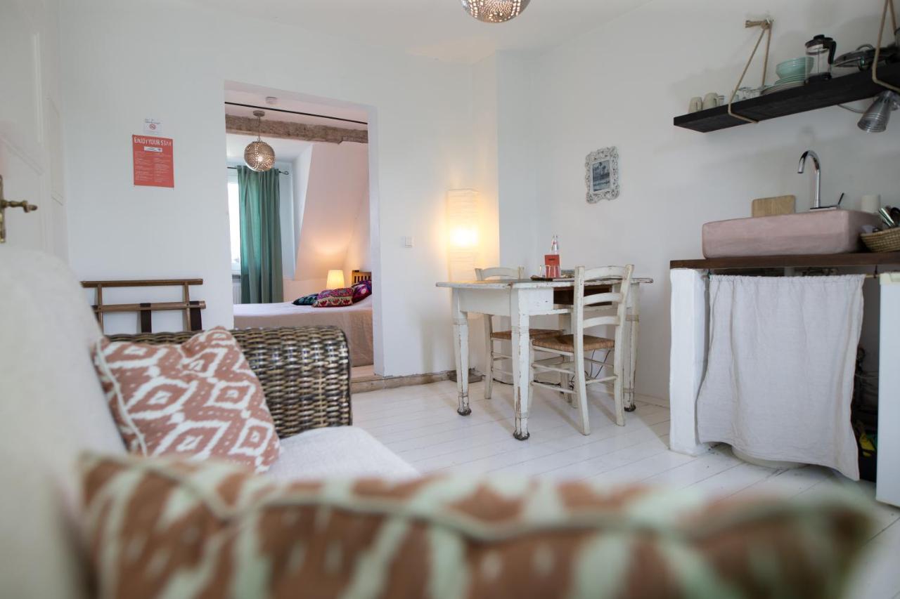 Schuhmacherei Guesthouse โอสตริช-วินเคิล ภายนอก รูปภาพ